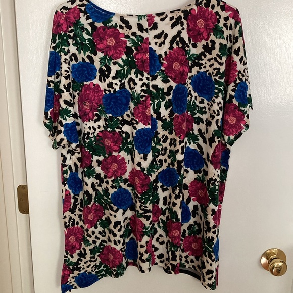 JM Collection, Lux Hues, Floral Top, Size XL - Picture 3 of 10
